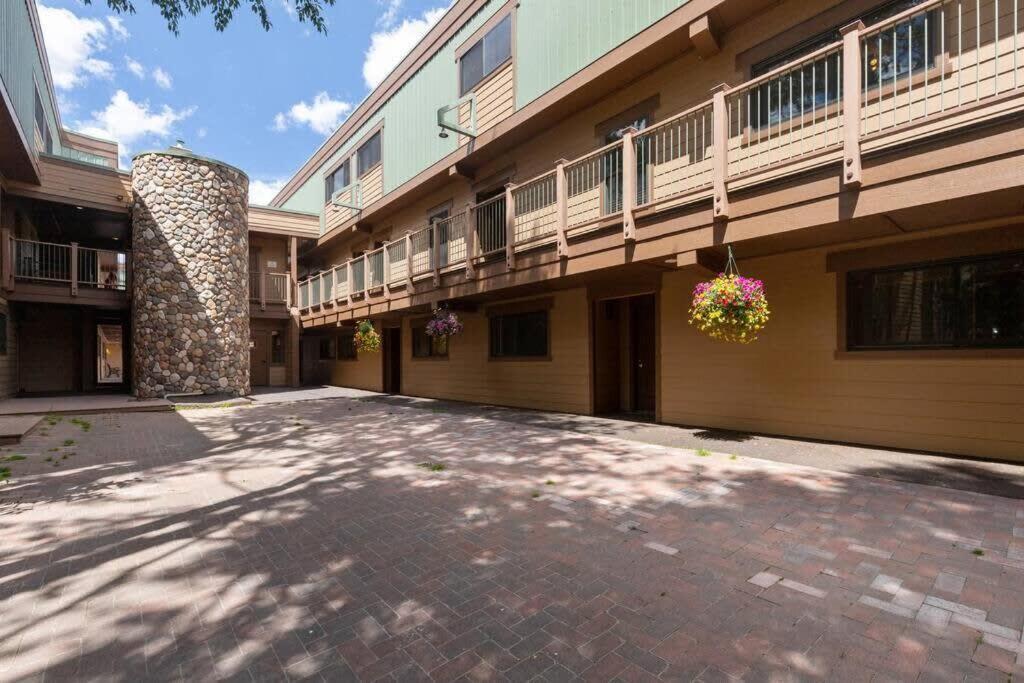 Downtown Chalet Close To Main St With Pool And Hot Tub Breckenridge Luaran gambar